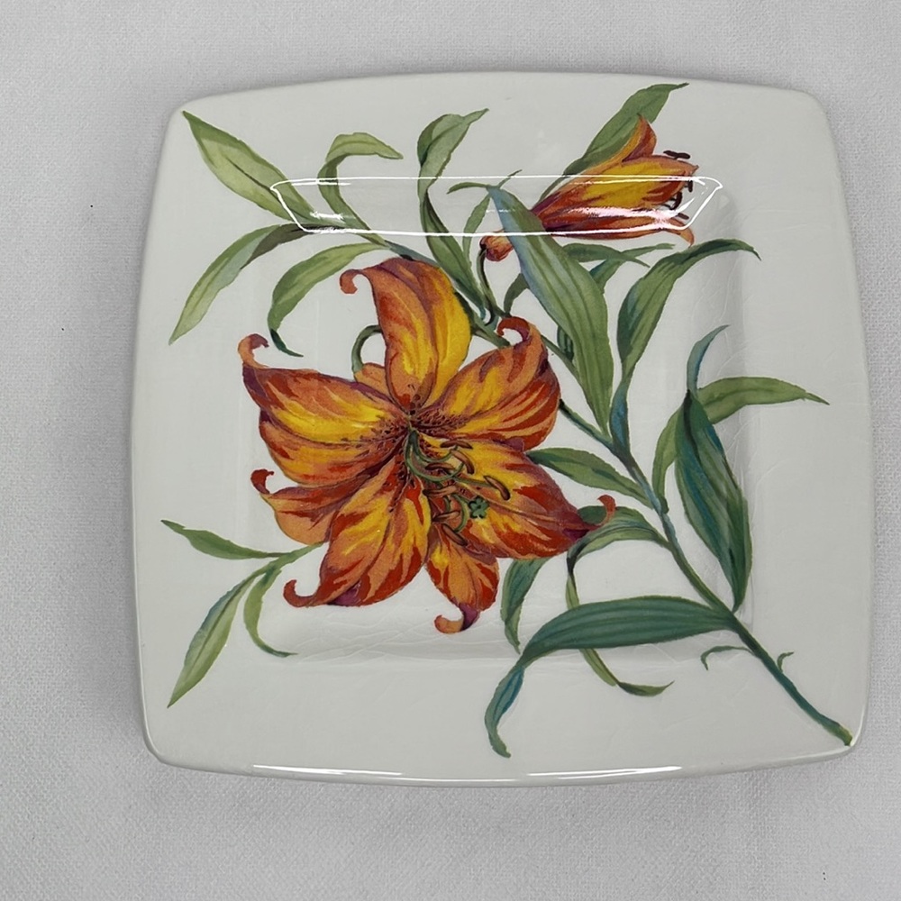 Orange Daylily Italian Ceramics Company Florens Plate